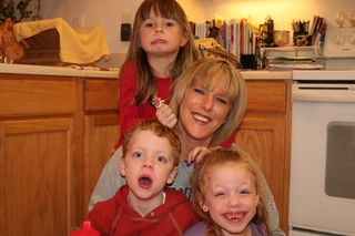 Jaime and Lindsay silly Nov 2007 (38)