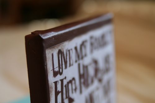 Love my family canvas depth shot (1)