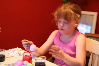 Painting eggs easter 2010 (47) Painting eggs easter 2010 (47)